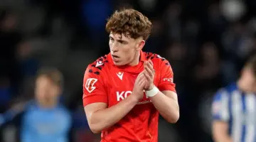ليفربول يخطف بديل جوردون من نيوكاسل ويجري الفحص الطبي بمعسكر إسبانيا في كأس العالم
